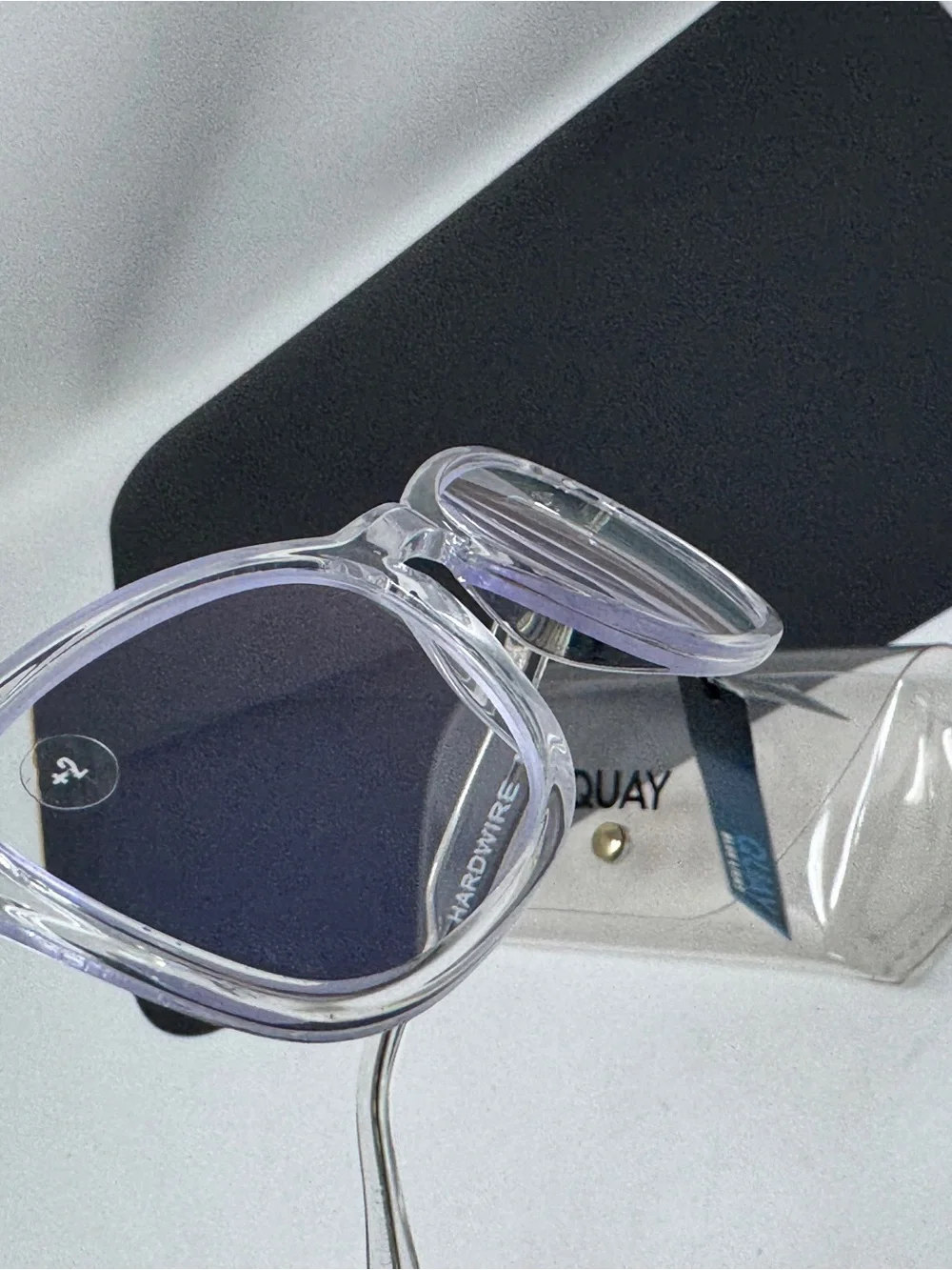Quay Mini Hardwire Blue Light Glasses reading glasses + 2.00 clear